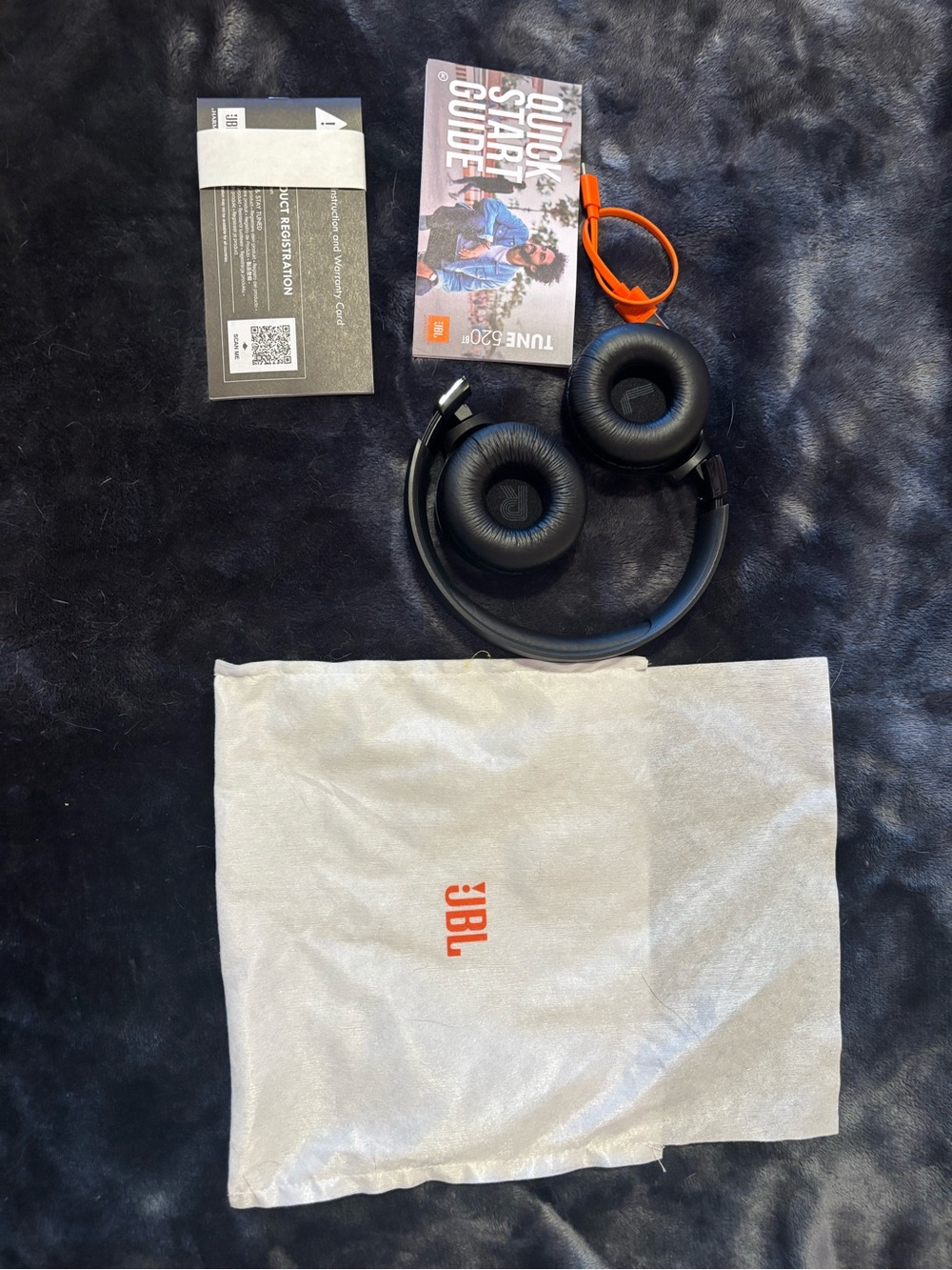 JBL TUNE 520 On Ear Wireless Headphones